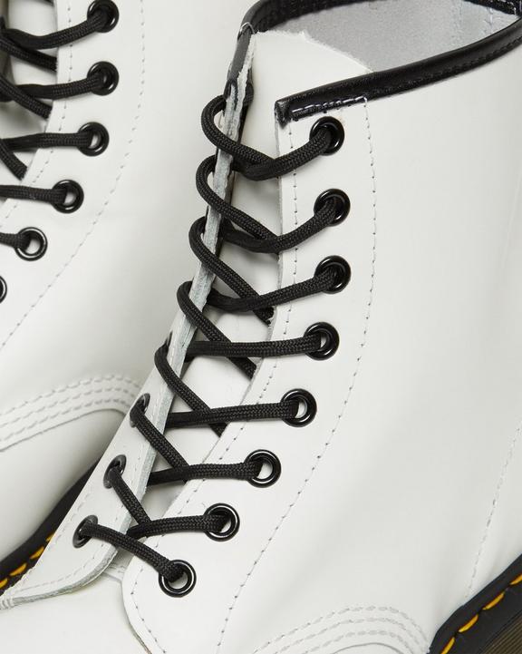 Dr. Martens 1460 Smooth Leather Lace Up Boots Branco | SN-DM84893
