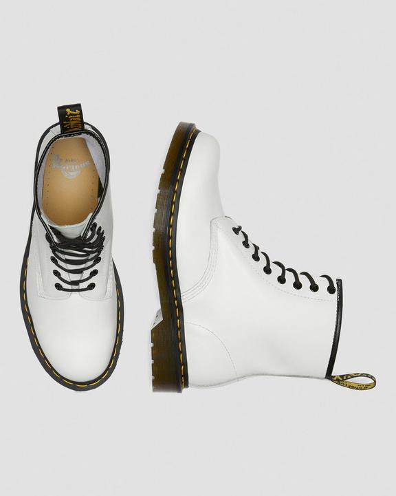 Dr. Martens 1460 Smooth Leather Lace Up Boots Branco | SN-DM84893