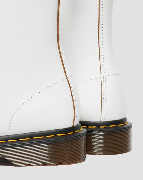 Dr. Martens 1460 Vintage Made in England Lace Up Boots Branco | SN-DM84145
