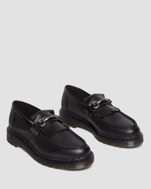 Dr. Martens Adrian Snaffle Pebble Grain Leather Kiltie Loafers Pretas | SN-DM85006
